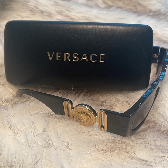 Versace Sunglasses Unisex black and gold - Picture 2 of 15